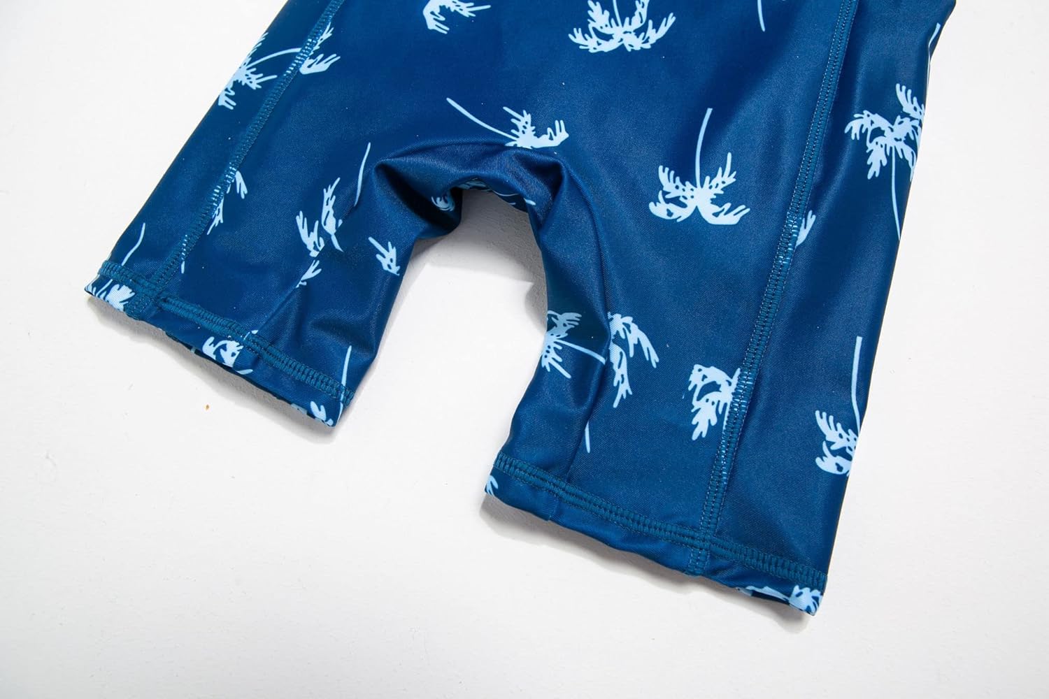 Thumbnail 5 de BONVERANO Baby Junge Badeanzug mit UV-Schutz 50+ und Kurzärmeln (1-teilige Kleidung) – Blau/Tree, Größe 2–3 Jahre