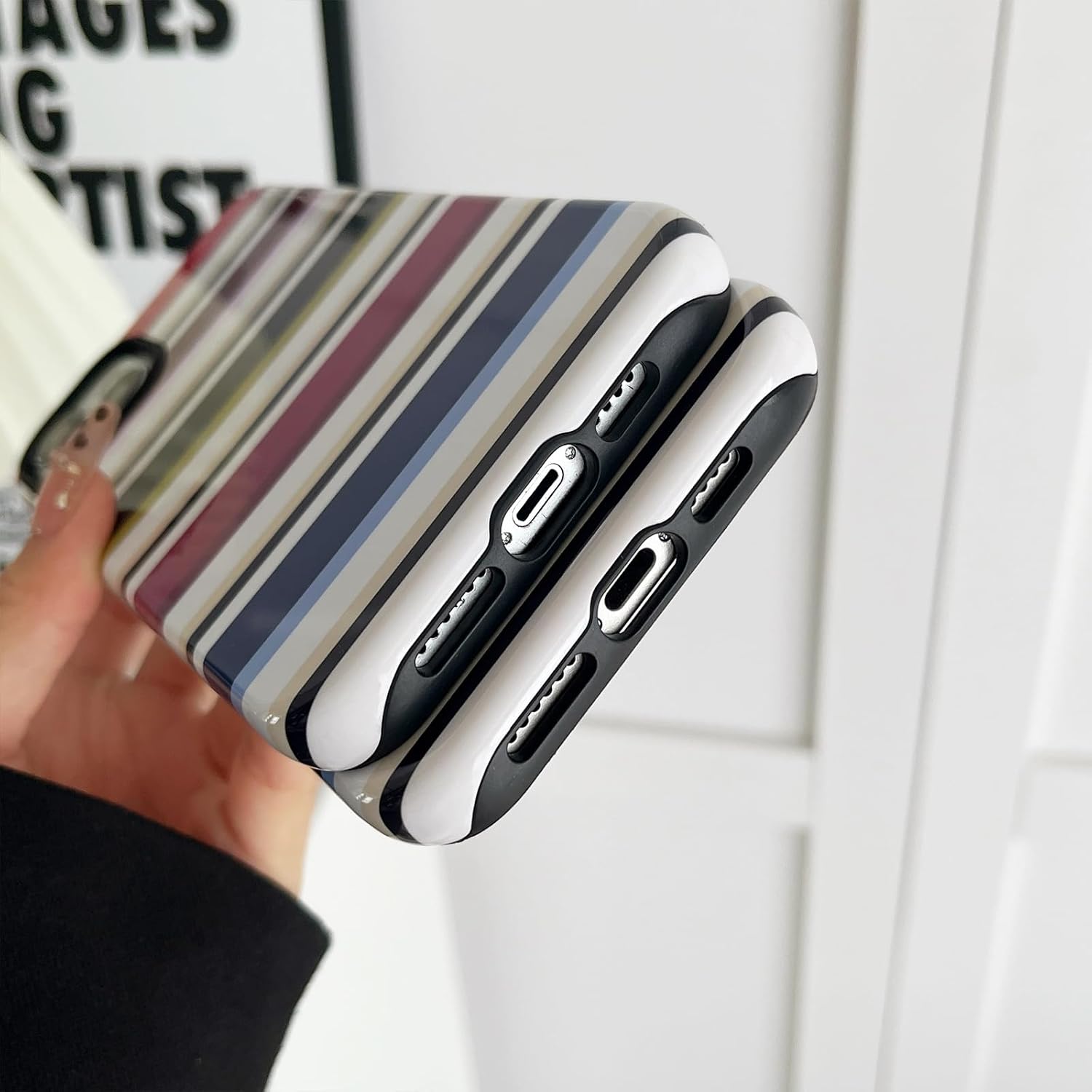 Detalle 2 de Sayoaho iPhone 16 Pro Case, Colorful Retro Stripes, TPU Edge and PC Back