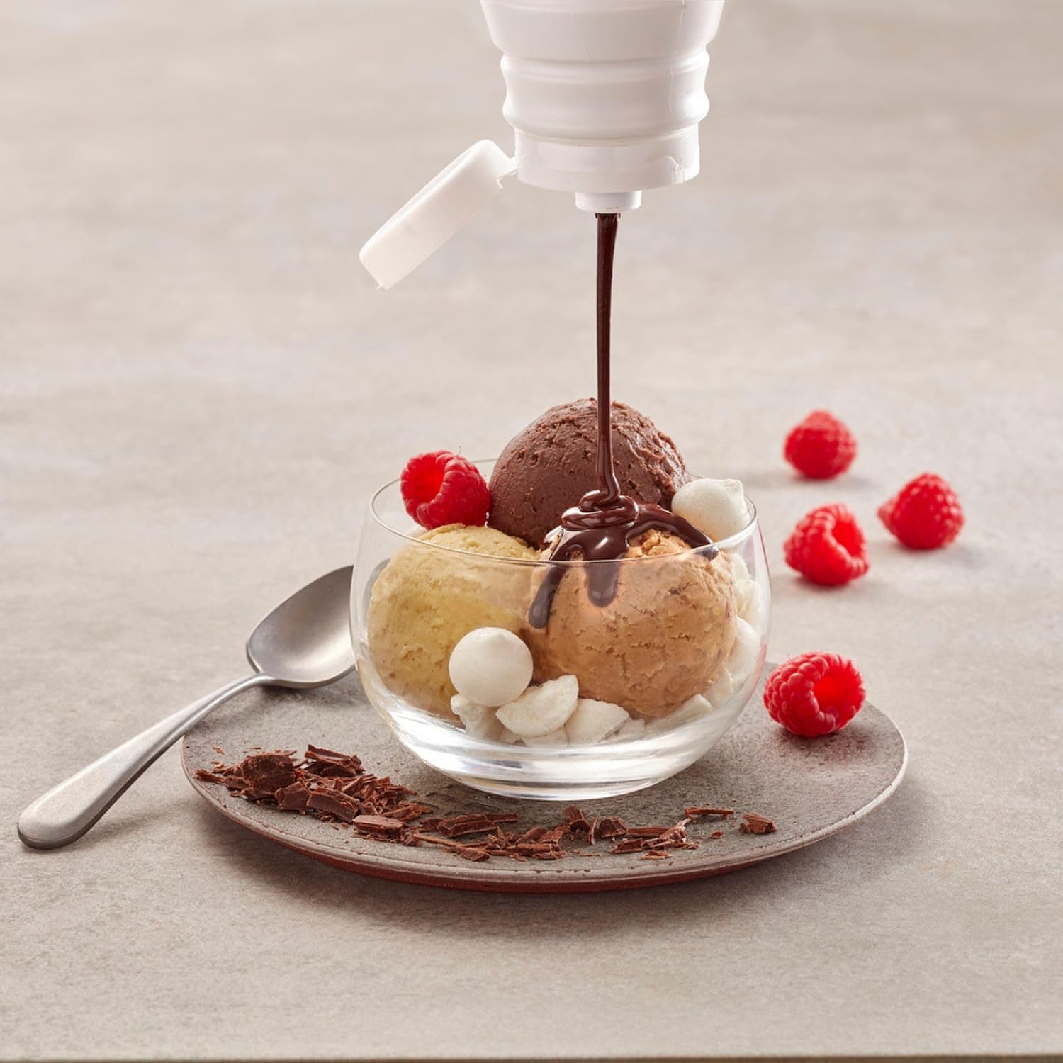 Detalle 2 de NESTLĂ DOCELLO Sauce chocolat 750g đ«