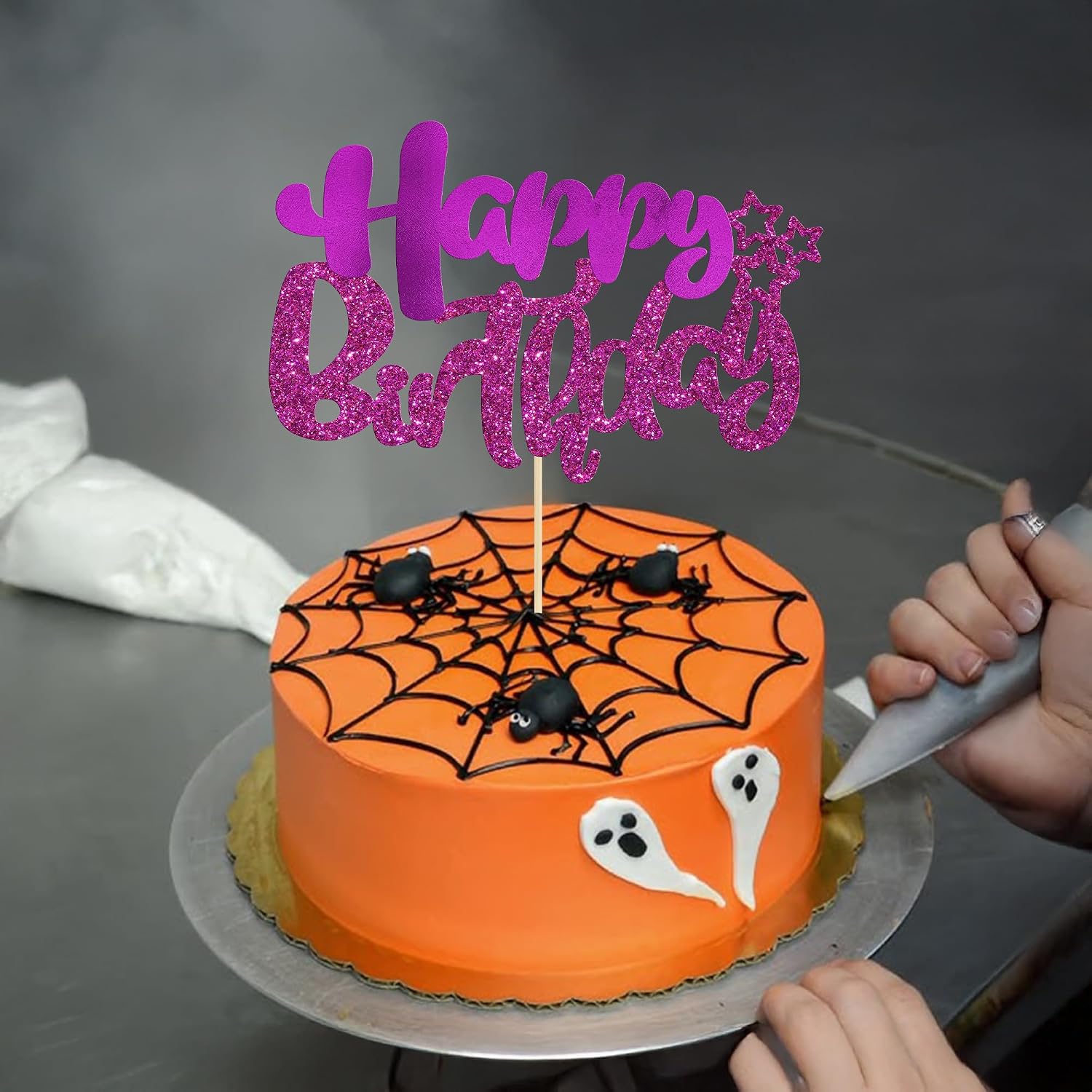 Detalle 2 de Ephlyn Birthday Cake Topper Purple