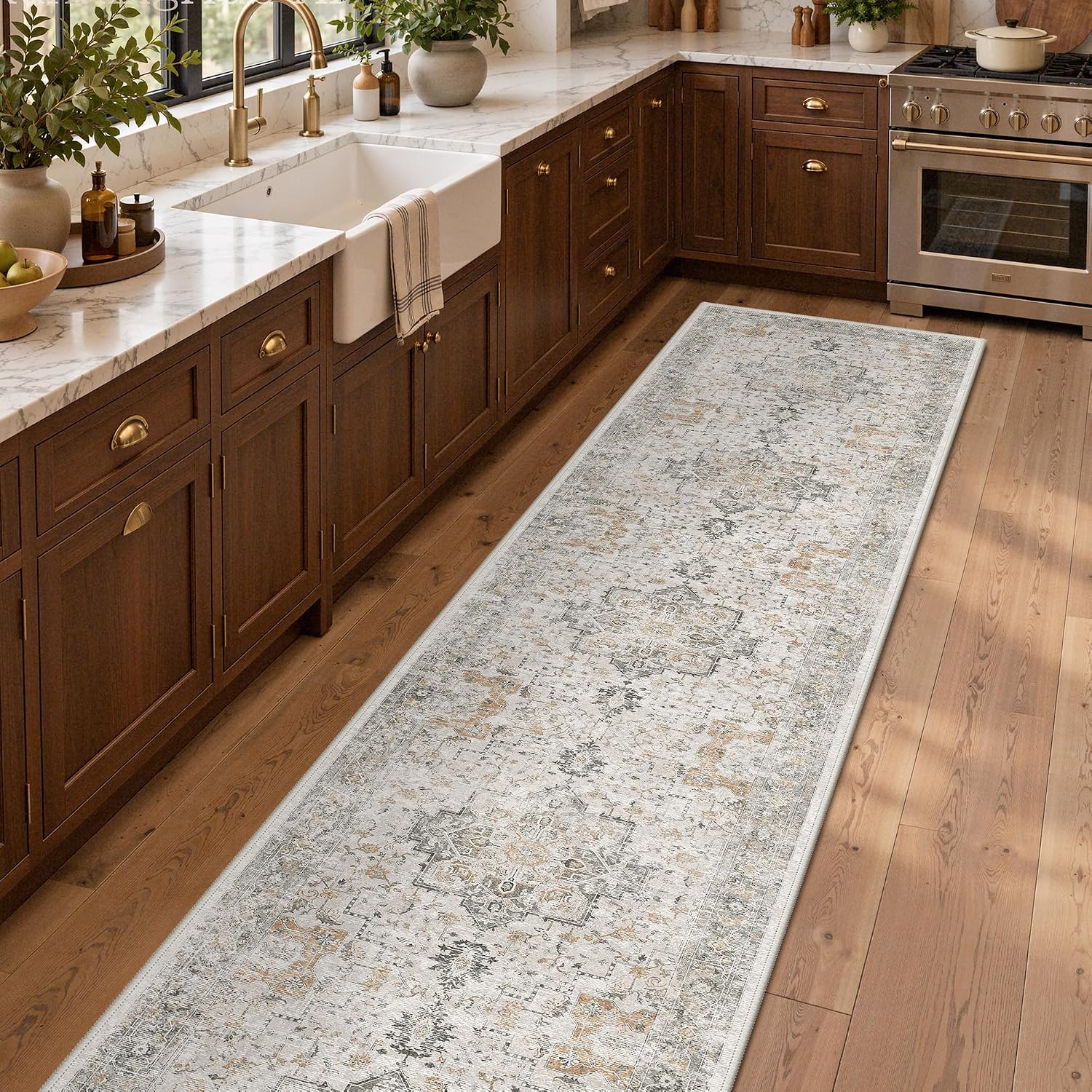 Detalle de GENIMO Runner Washable Runner Rug, 2'6" x 12', Gray Beige Floral