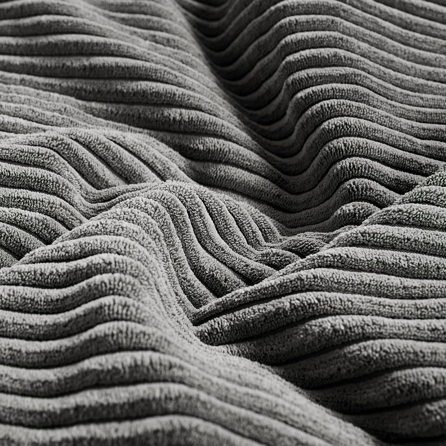Detalle de FDTERN 2er Set Dunkelgrau Kordsamt Kissenbezug 35x60 cm – Hautfreundlich, streifenförmiges Design