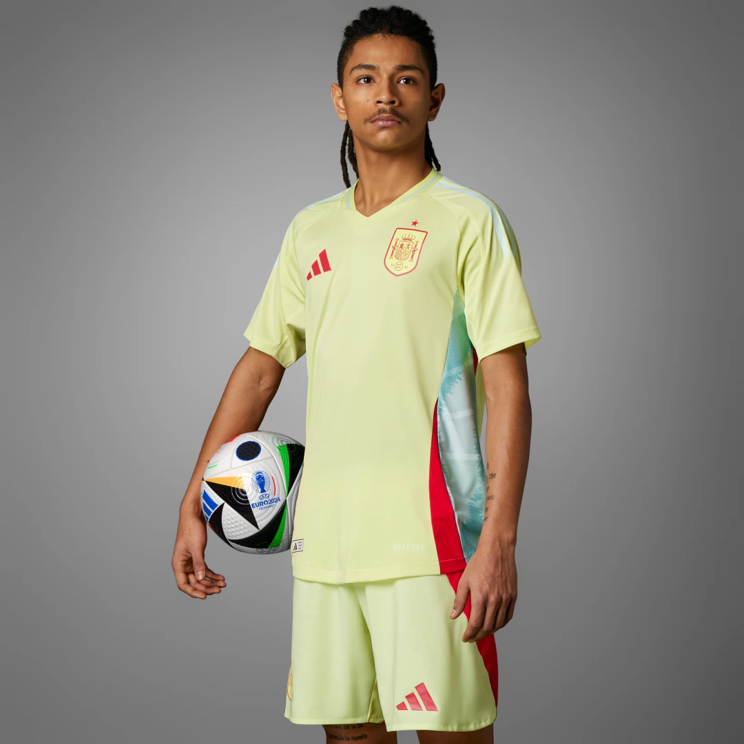 Detalle de Camiseta segunda equipación España 2024 Authentic de Adidas – Amarillo