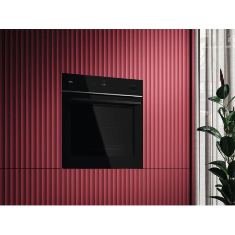 Detalle 2 de AEG TR7PB73FSB Horno eléctrico 72 L SteamCrisp