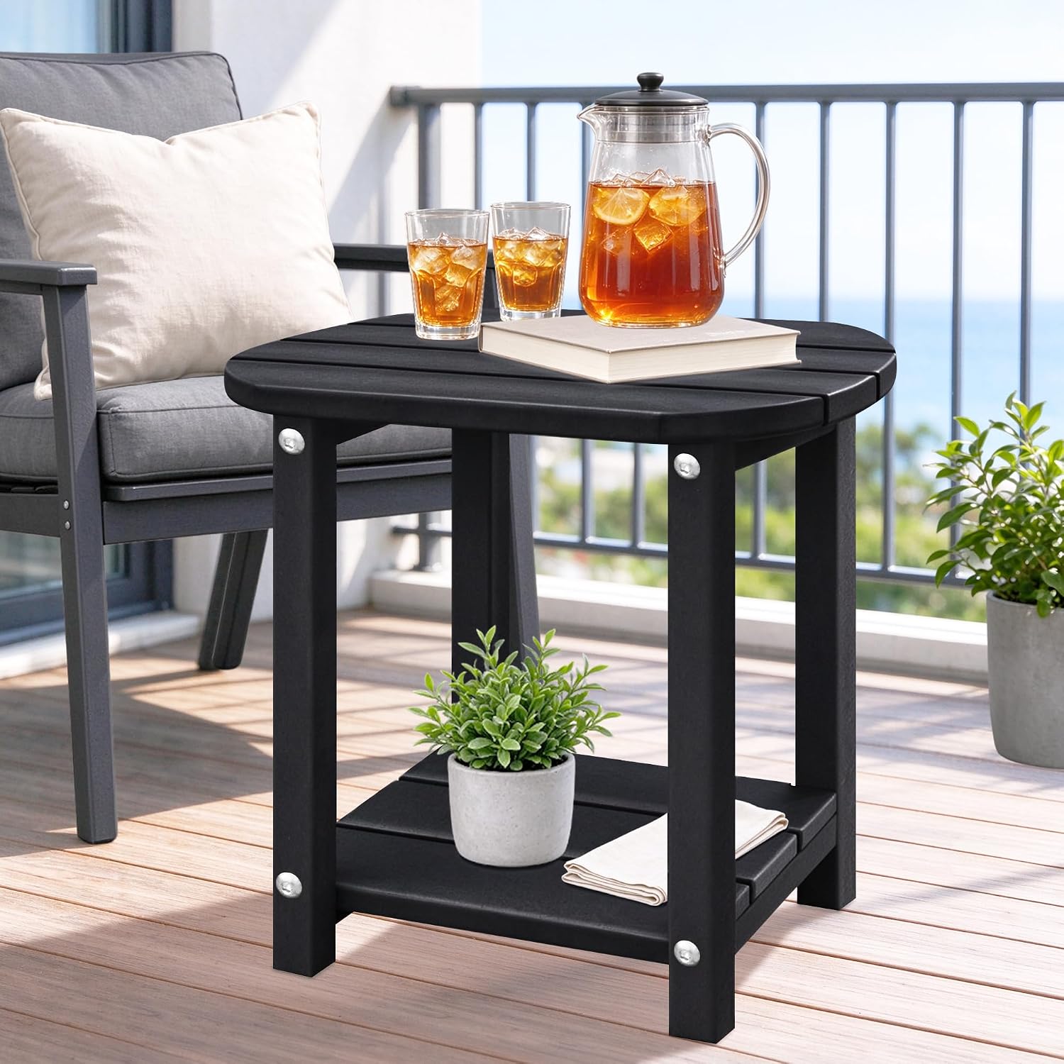 Detalle de LZRS Patio Side Table, HDPE