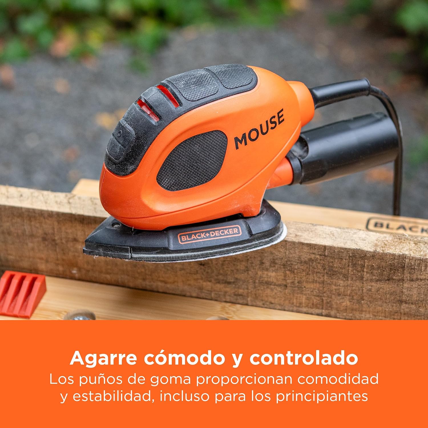 Detalle de Black+Decker BEW230BC-QS Lijadora de Detalle Mouse 55 W: kit completo con 15 accesorios y bolsa