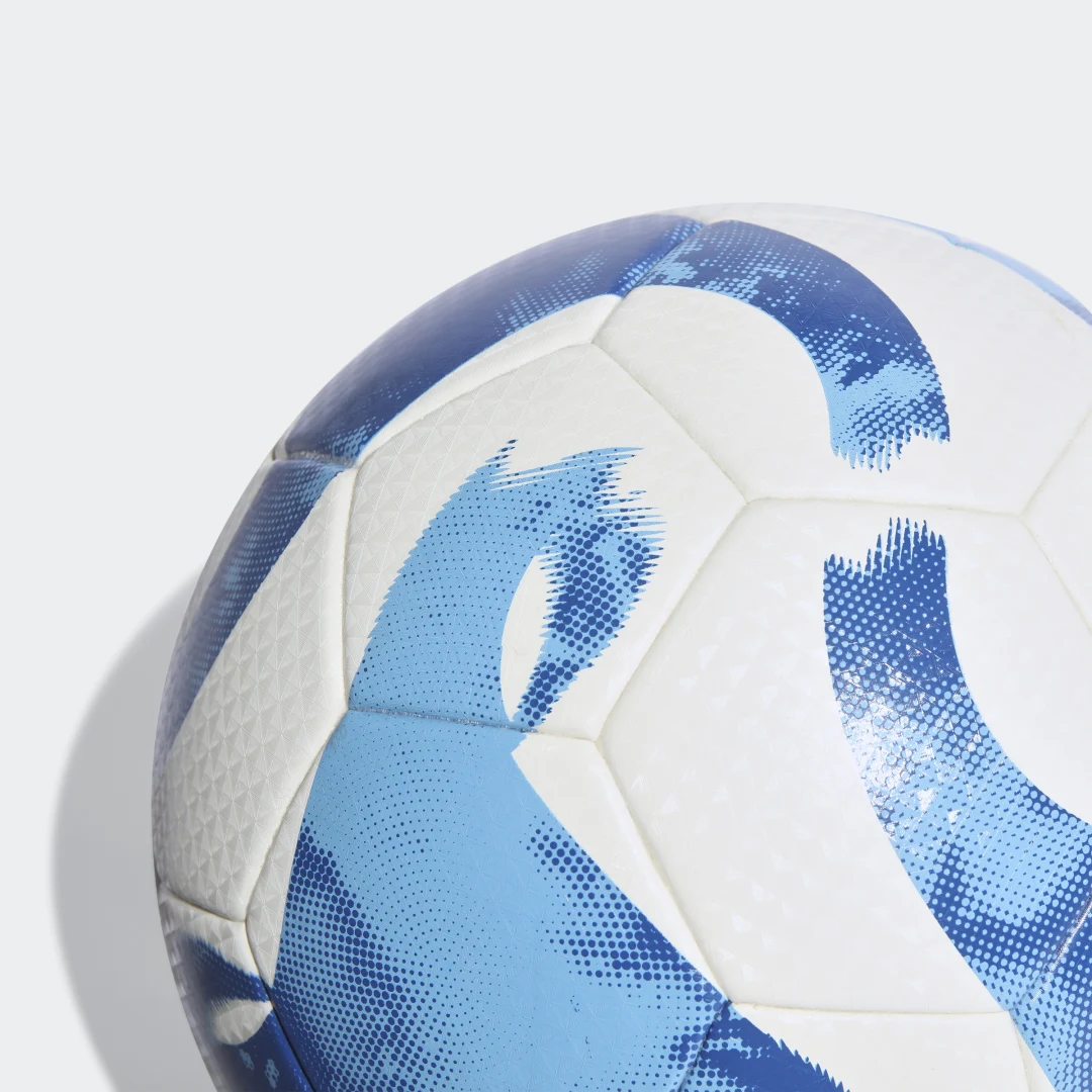 Detalle de Balón Tiro League Thermally Bonded de Adidas — blanco