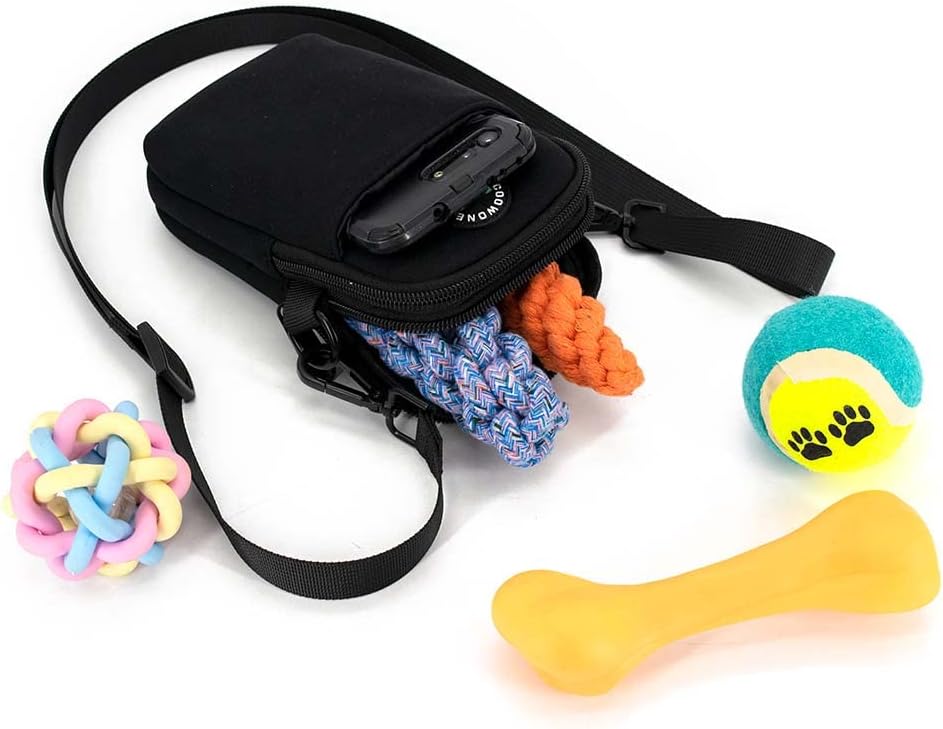 Detalle 2 de COOWONE Waterproof Dog Walking Bag 19 x 13 x 2 cm