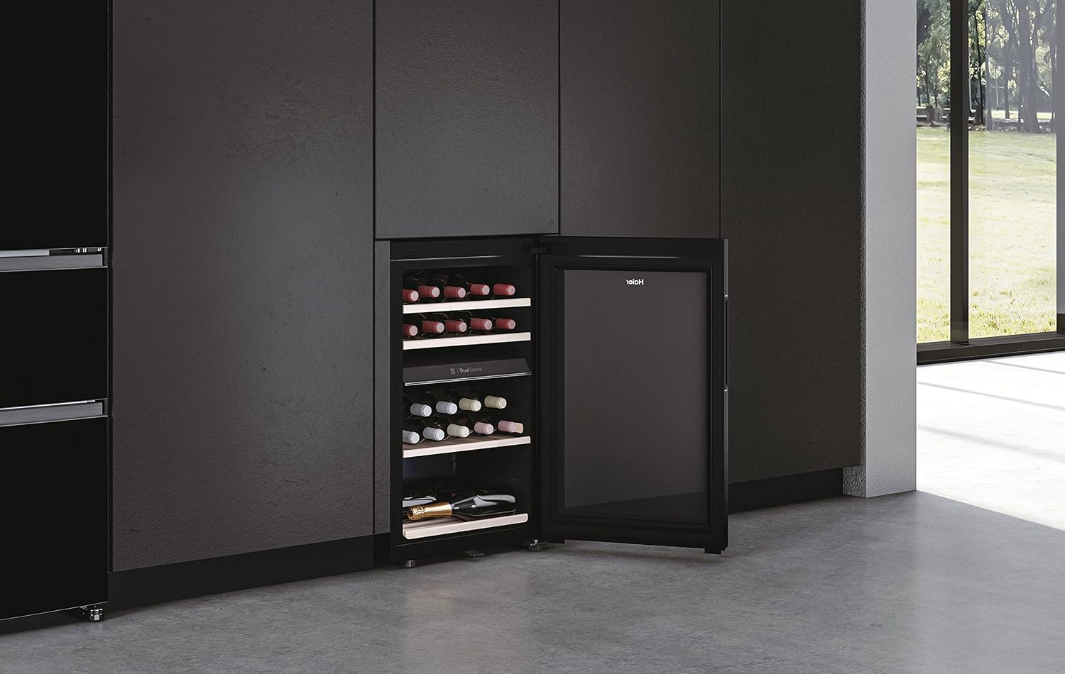 Thumbnail 6 de Haier Wine Bank 50 Serie 7 Cantinetta Vino 42 Bottiglie, Doppia Zona, Nera