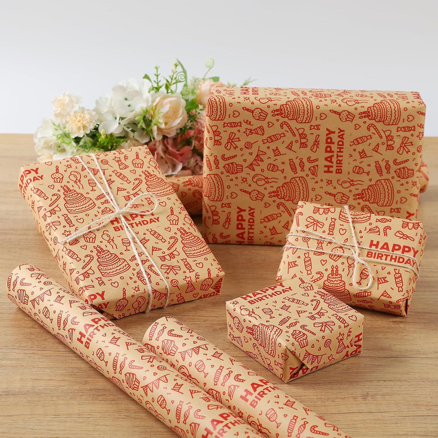 Detalle de Birthday Wrapping Paper: Red Kraft Roll, 50x70cm (8 sheets) - Classic Recyclable Gift Wrap