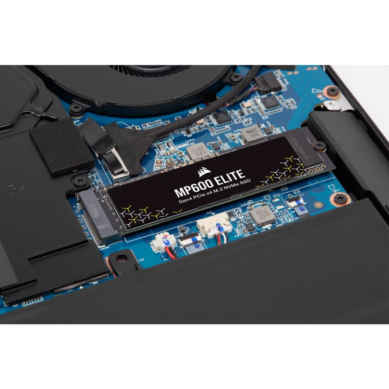 Detalle de Corsair MP600 Elite 1TB: SSD NVMe Gen4 x4 M.2 sin disipador para PC y portátil