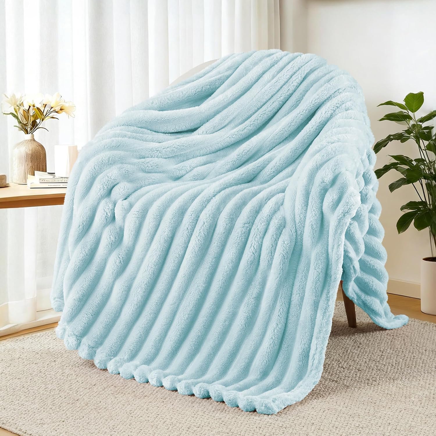 Detalle de Exclusivo Fleece Throw Blanket, 50" x 60