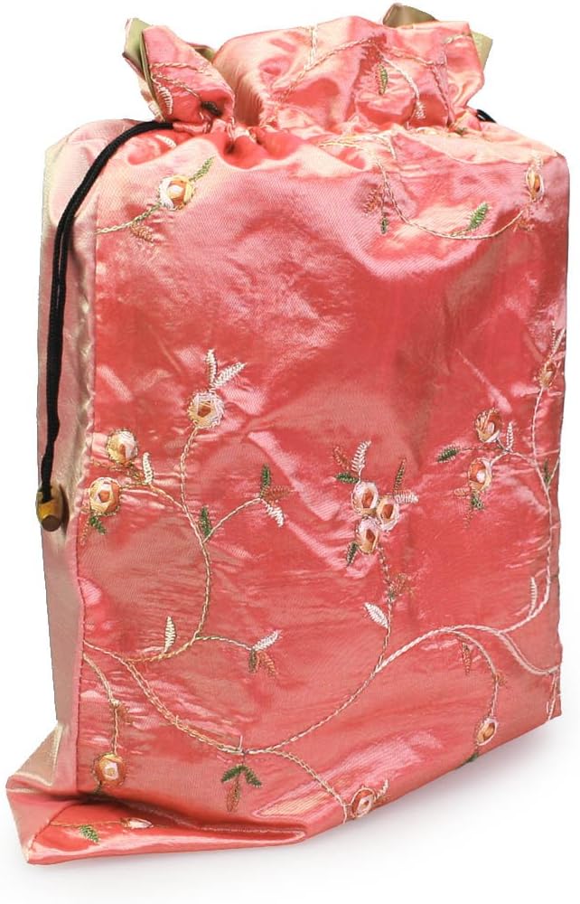 Detalle de Kilofly Embroidered Silk Jacquard Travel Bags – Set of 2