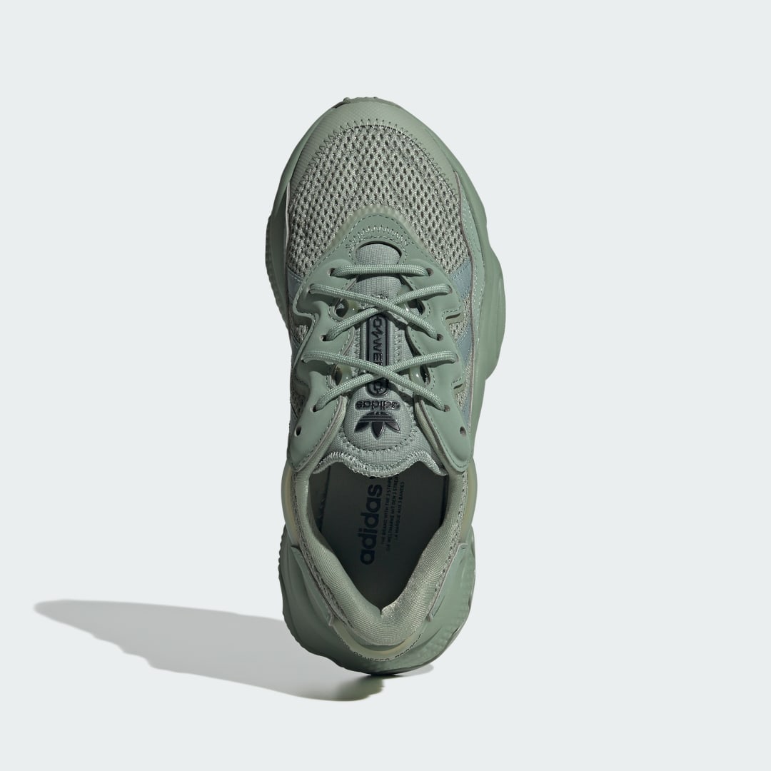 Thumbnail 1 de Zapatilla OZWEEGO de Adidas: una opción versátil para tus entrenos y días de paseo