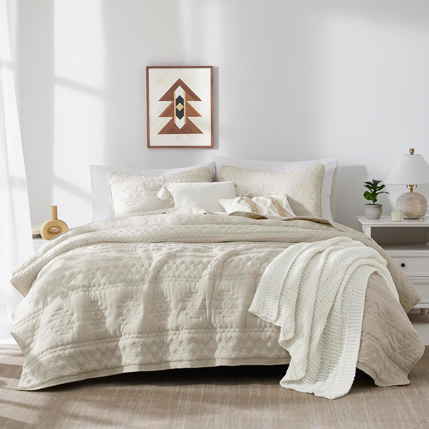 Detalle de WDCOZY Beige Boho Quilt King Size Bedding Set (3 Pieces) with 2 Pillow Shams