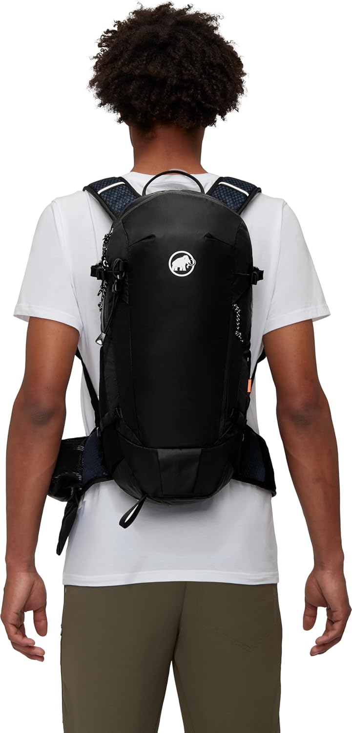 Detalle de Mammut Lithium 15 Trekking- & Wanderrucksack – kompakt, leicht und nachhaltig