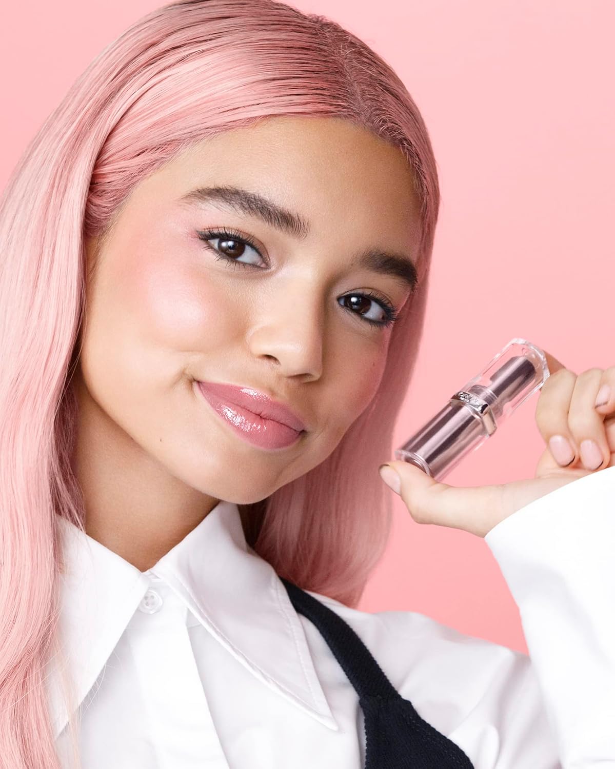 Detalle 2 de L’Oréal Paris Color Riche Shine 111 Instaheaven 💄