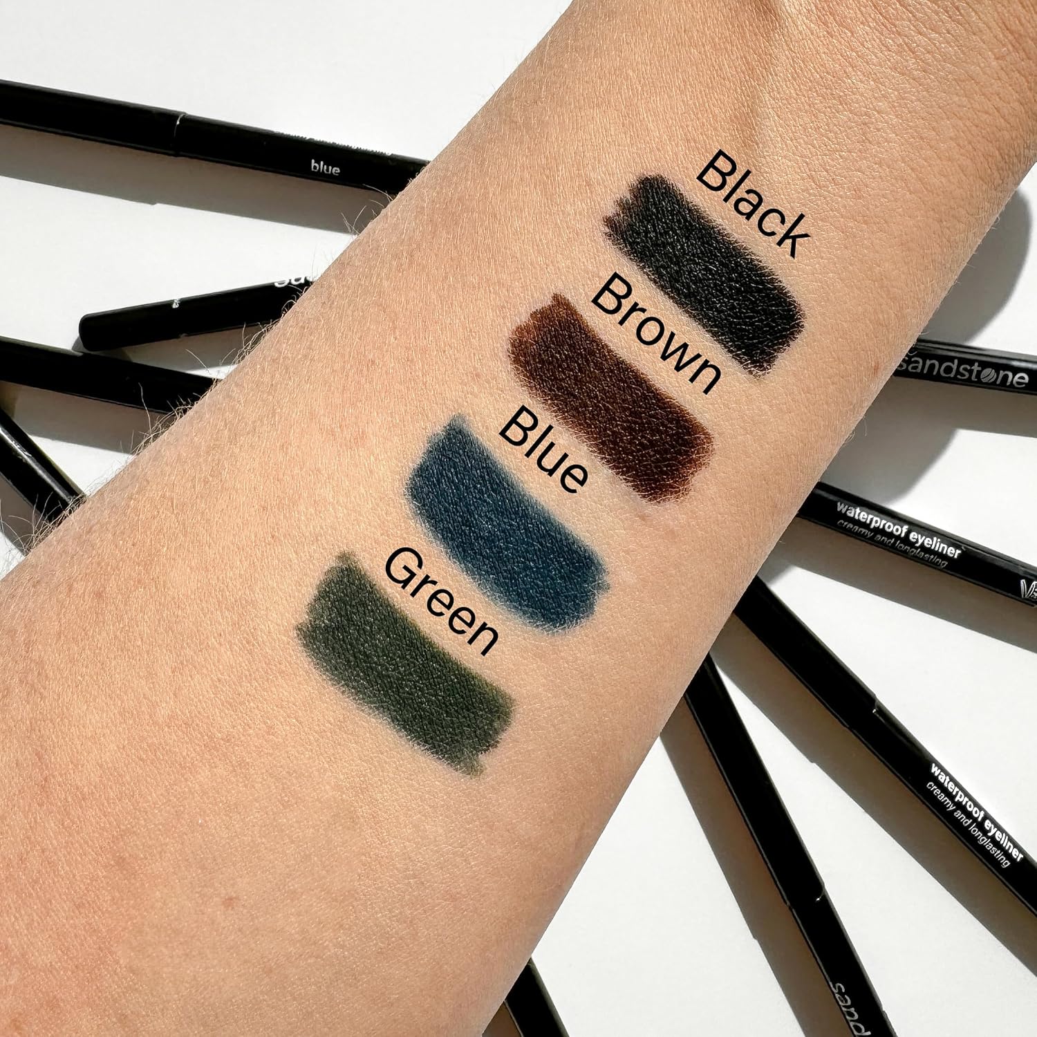 Thumbnail 4 de Sandstone Scandinavia Eyeliner Waterproof Brun pour Yeux Sensibles – Hypoallergénique & Vegan