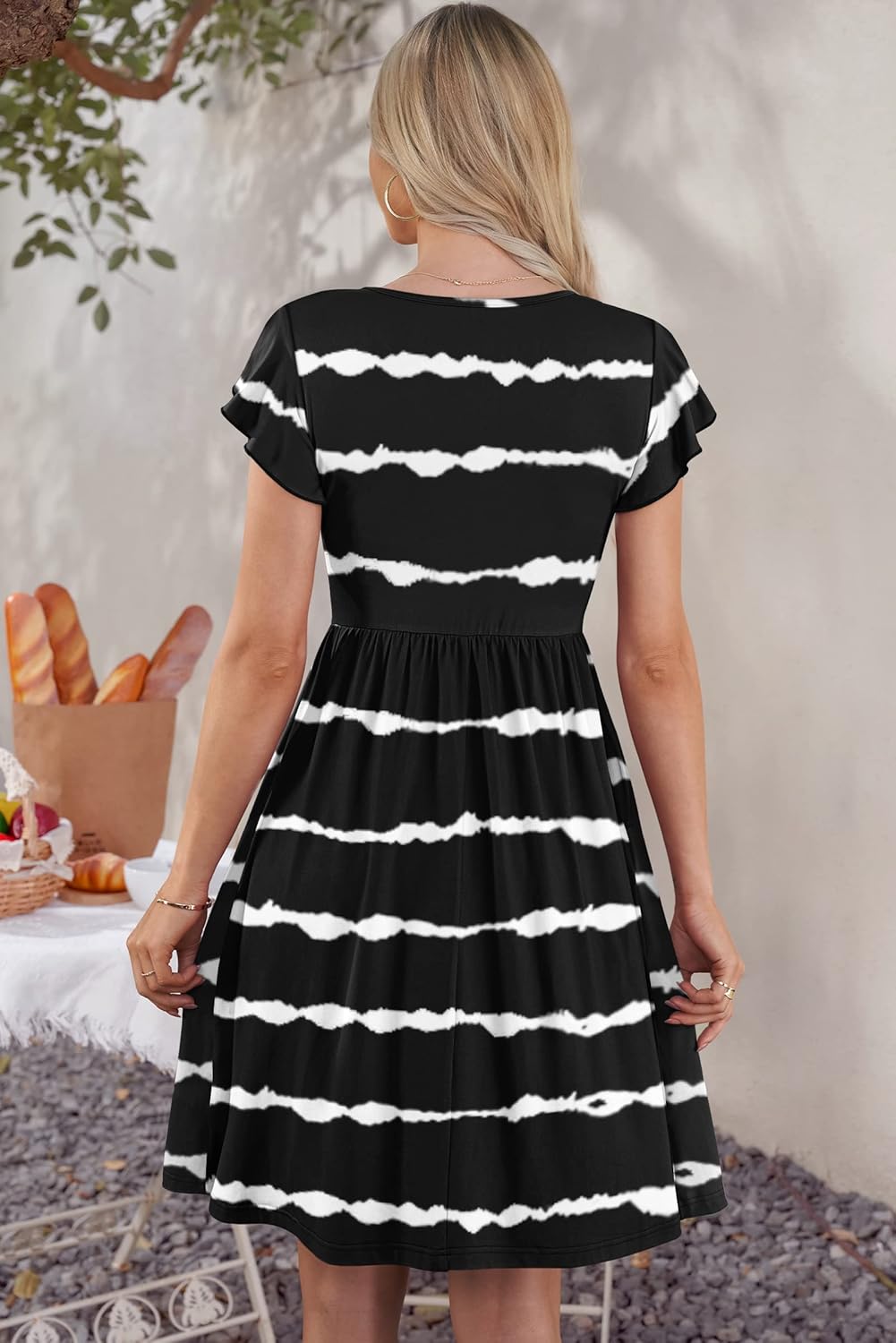 Detalle de MOLERANI Damen Sommerkleid mit Rüschenärmeln – Midi, V-Ausschnitt, Taschen, elastische Taille (S–2XL)