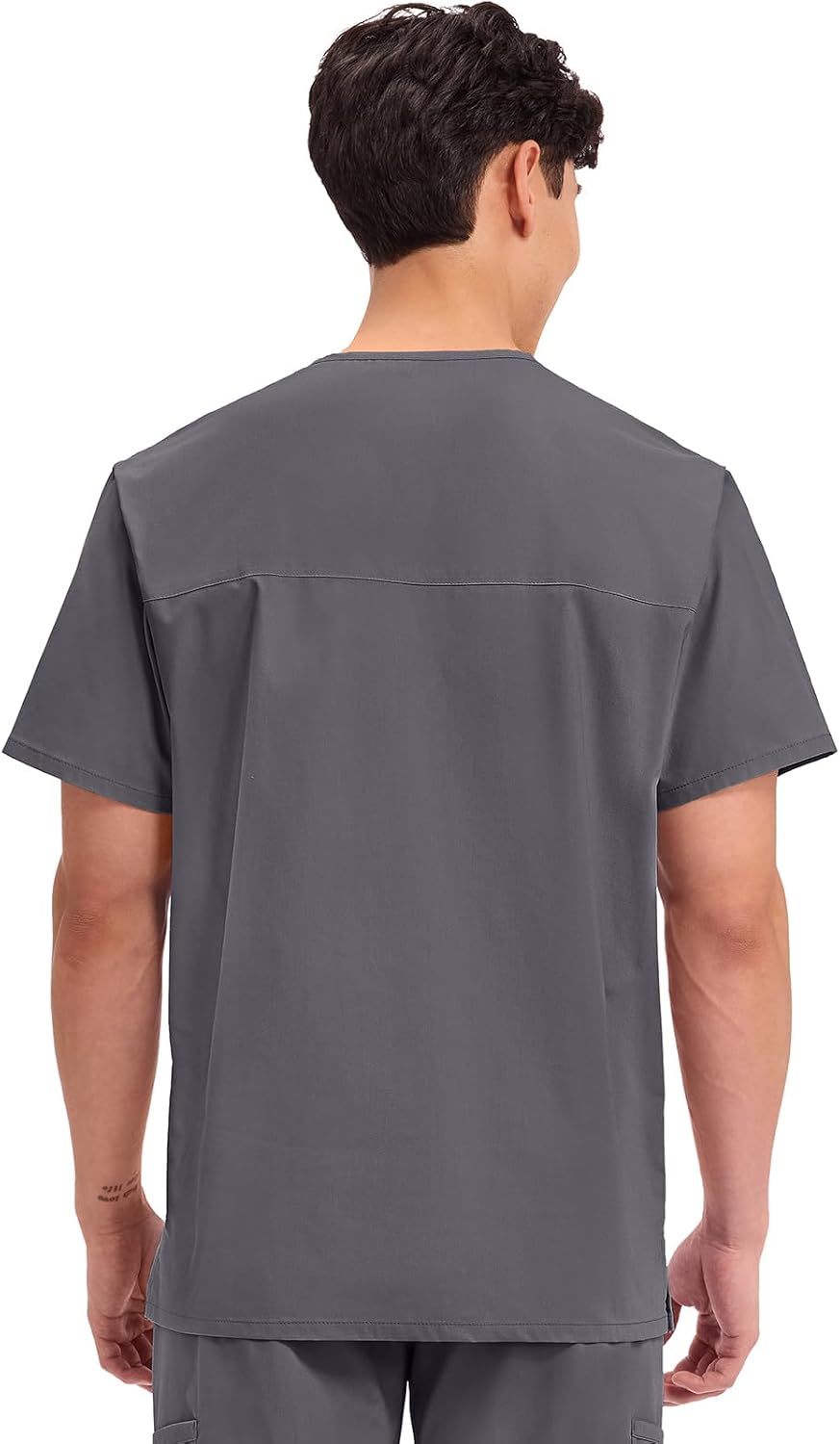 Detalle de Cherokee WW Professionals Men's V-Neck Scrub Top with Four Pockets