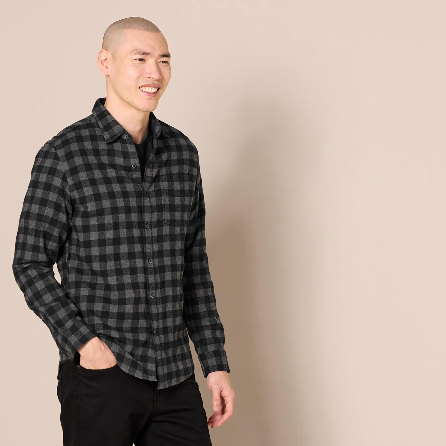 Thumbnail 2 de Amazon Essentials Herren Langarm kariertes Flanellhemd in schmaler Passform (100 % Baumwolle) – Auslauffarben