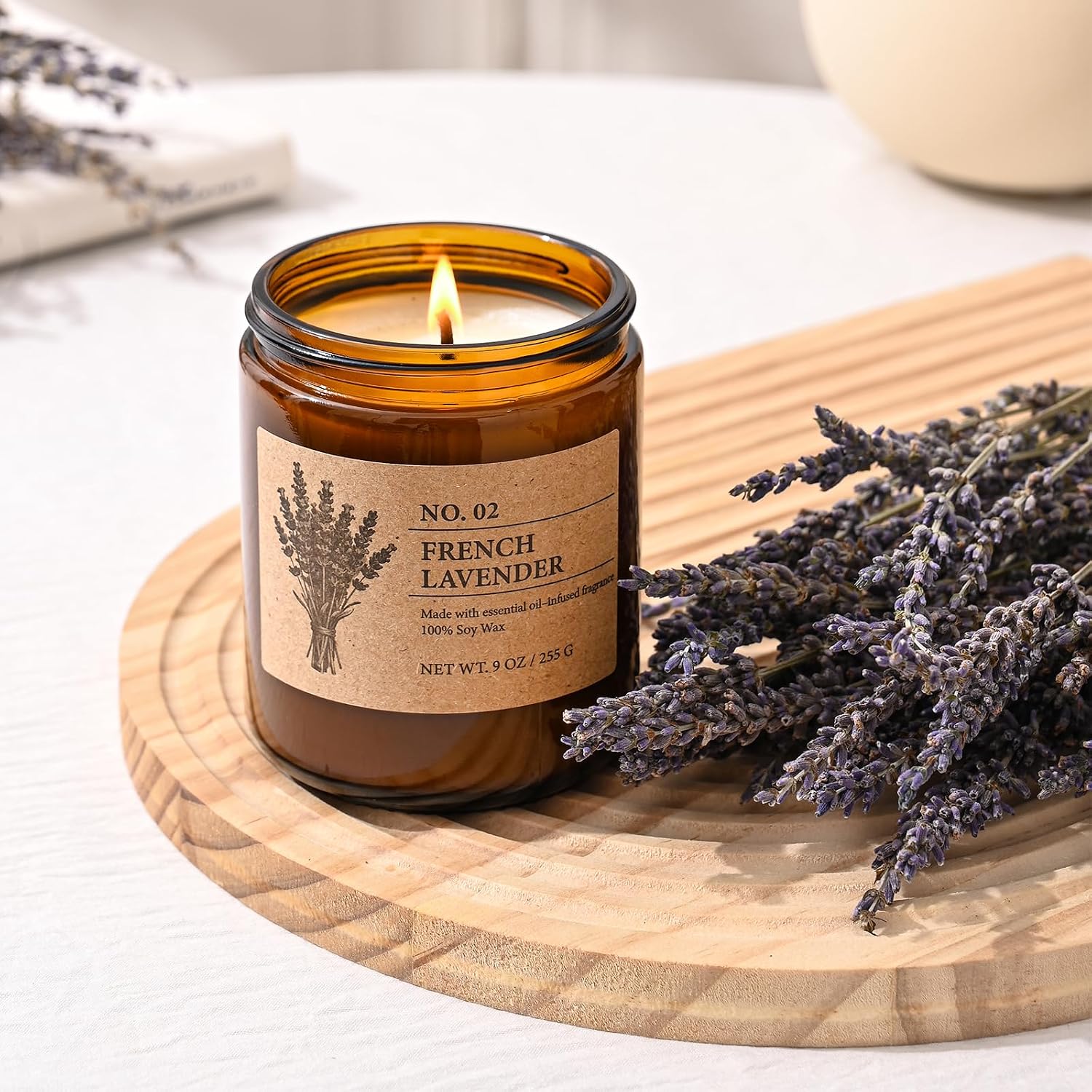 Detalle 2 de Scented Candles for Women – Large 36 oz 4-Pack Gift Set (Lavender, Amber & Sandalwood, White Sage, Coconut Vanilla)