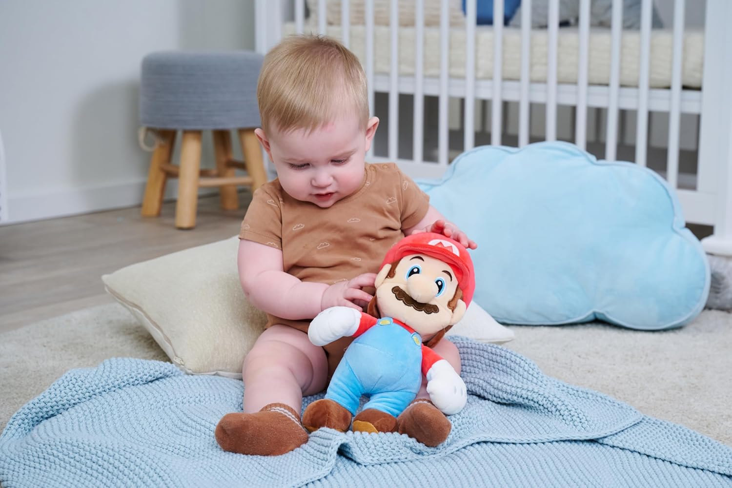 Detalle 2 de Simba My Mario Infant Mario 109231550 knuffel van 25 cm in pluche