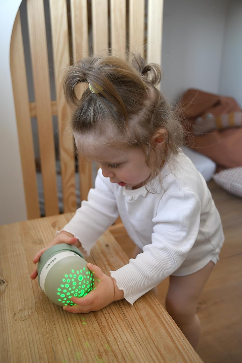 Thumbnail 5 de Veilleuse Bébé Béaba Pixie Projector: ciel étoilé, sons relaxants et détection des pleurs