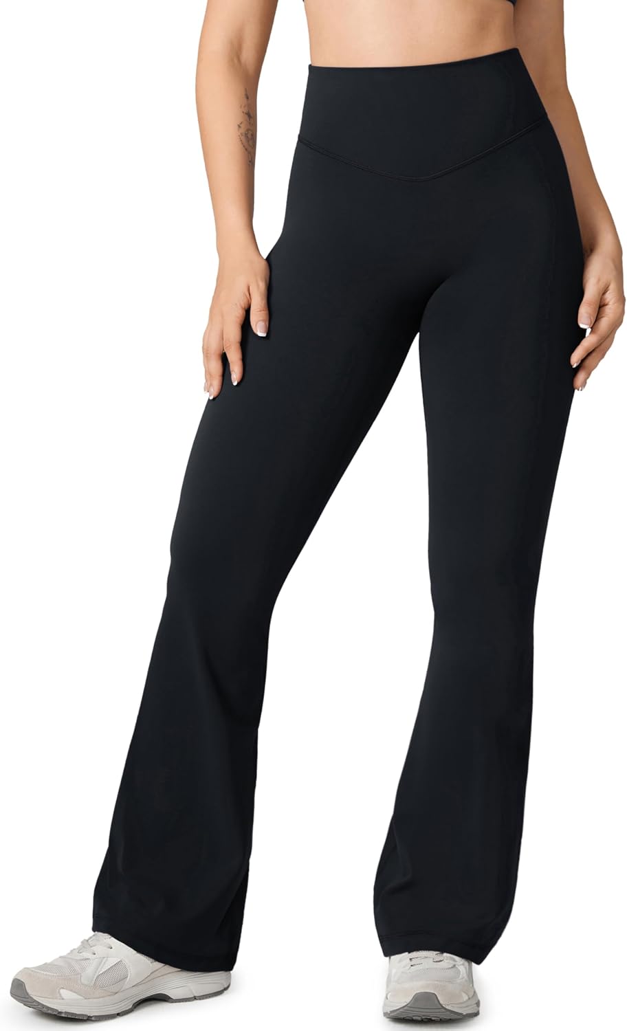 Detalle de UNISSU Hugcurve Flare Leggings 31.5"