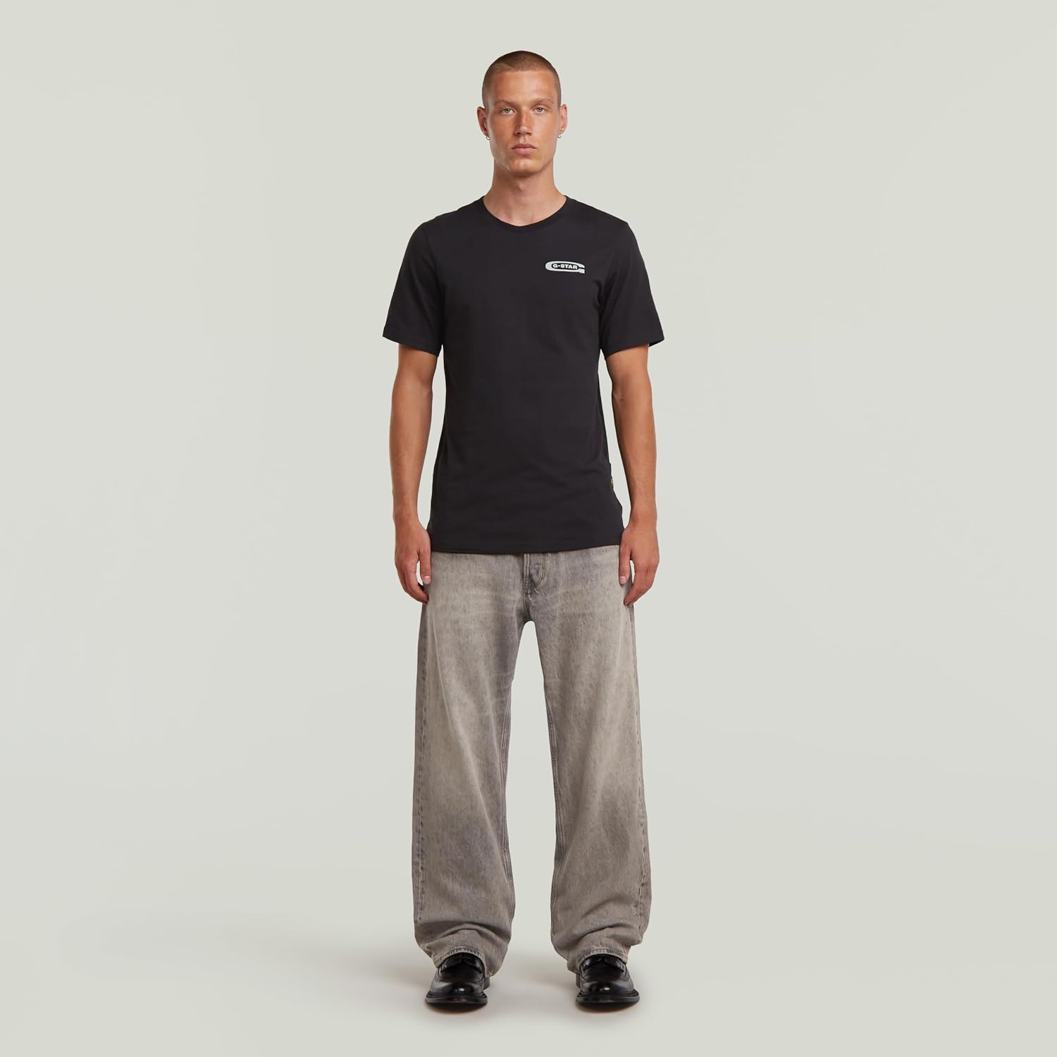 Detalle de G-Star Deeggie Relaxed Straight: Jeans Uomo, comfort e originalità nello stesso look