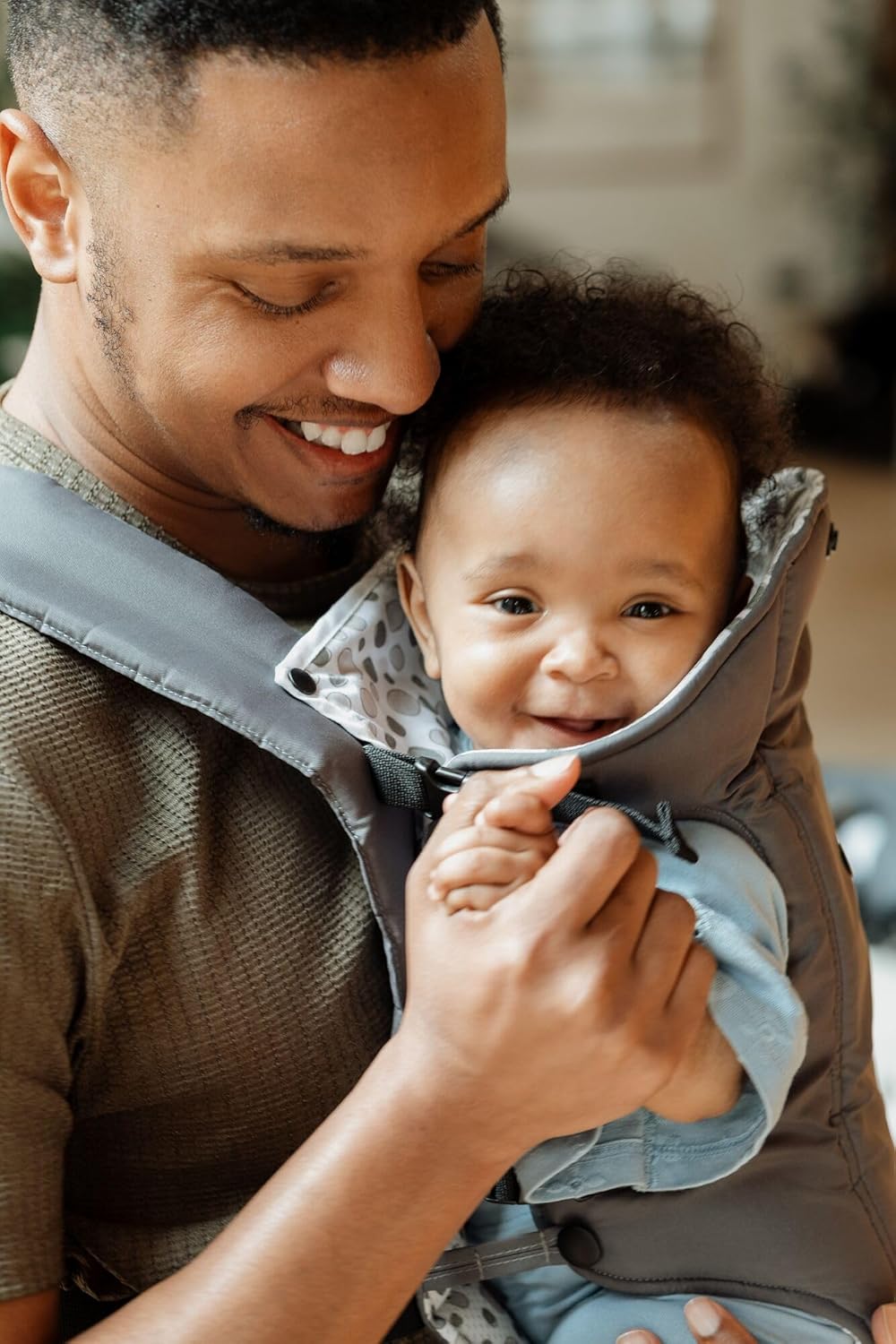 Thumbnail 3 de Nuby Two Way to Wear Baby Carrier: A Practical, Lightweight Option from Birth to 18 Months