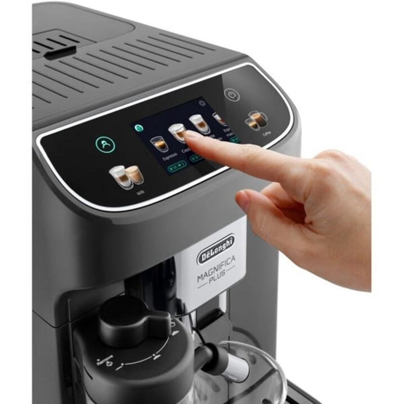 Detalle 2 de DeLonghi Magnifica Plus: cafetera superautomática para personalizar sabores en casa
