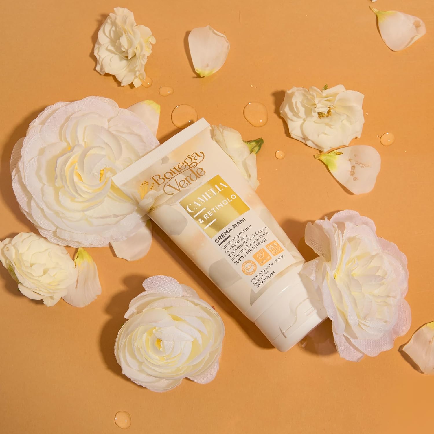 Detalle 2 de Bottega Verde Camelia Retinolo Crema Mani 75 ml