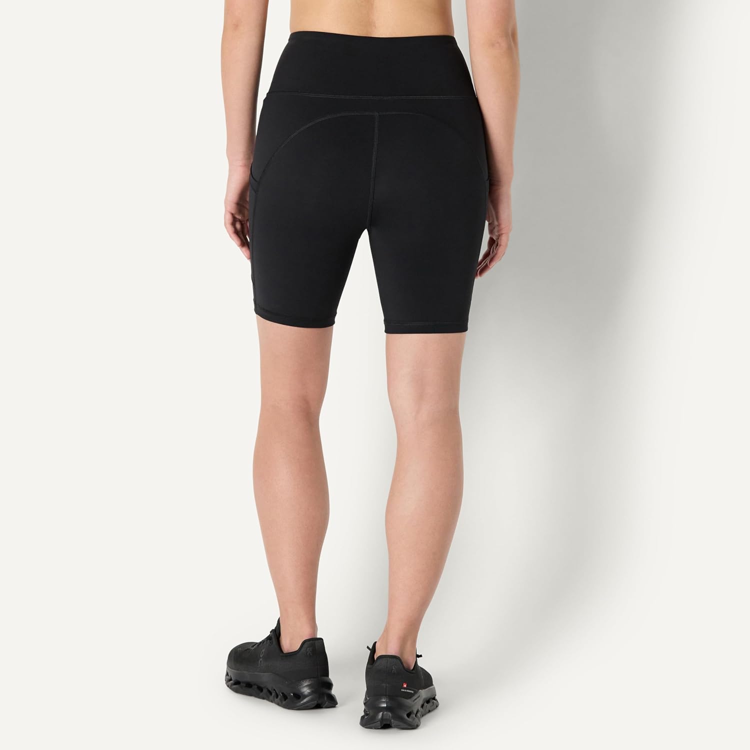 Thumbnail 4 de Amazon Essentials Women's Active Total Train High-Waist 7” (18cm) Gym Shorts with Pockets