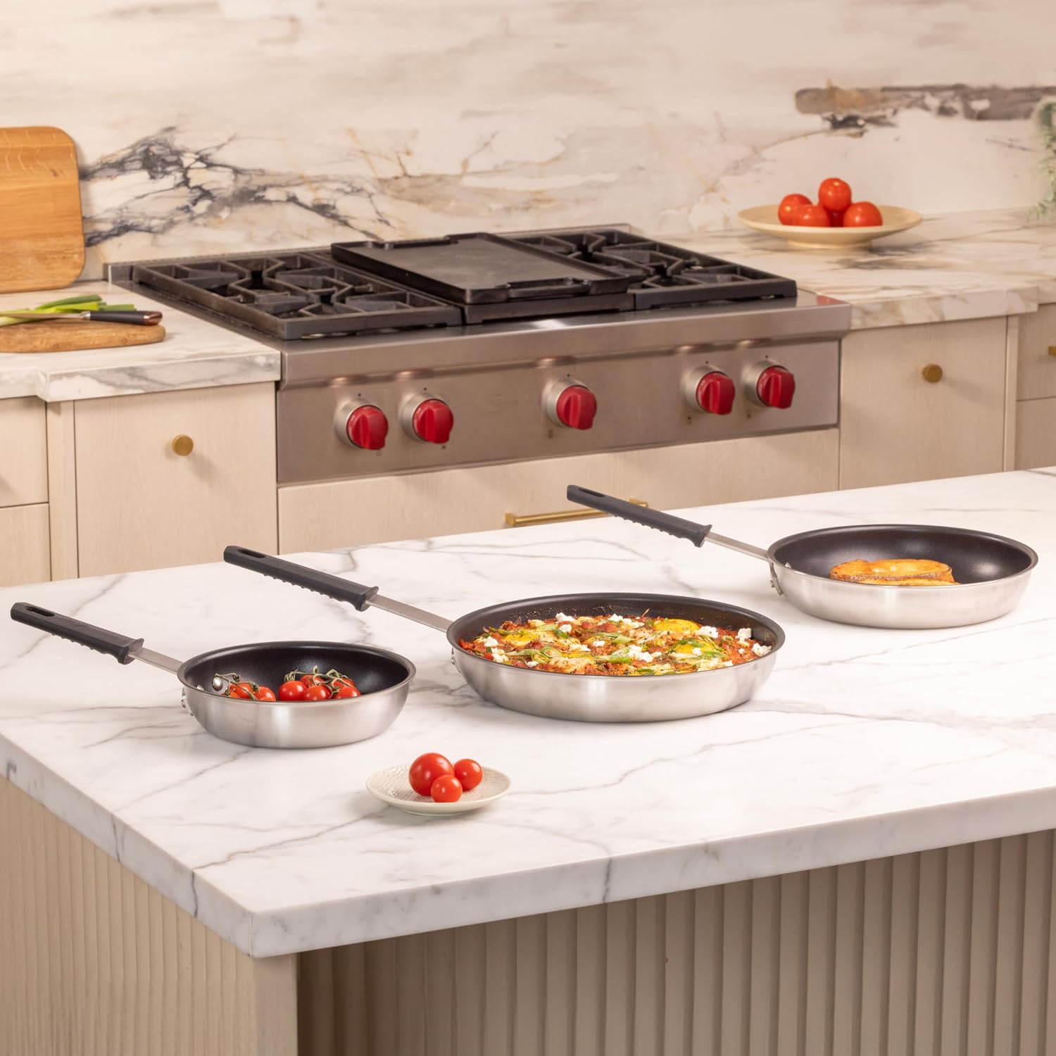 Detalle 1 de Lagostina L888040103 Ristorante 3-Ply Clad Non-Stick Skillet Set, 3-Piece