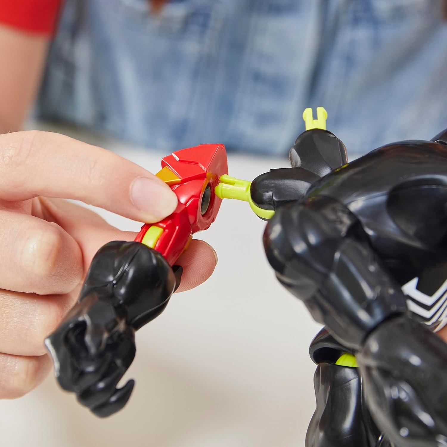 Thumbnail 6 de MixMashers Marvel Spider-Man figurine Venom Deluxe à combiner