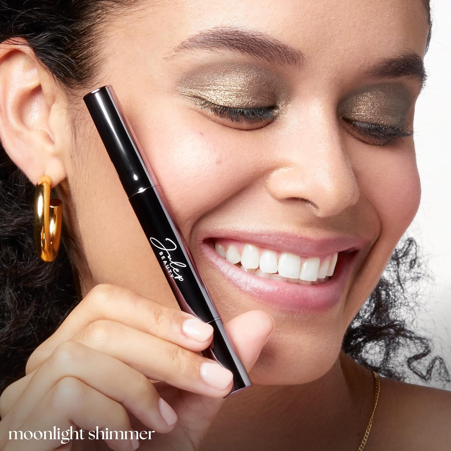Thumbnail 6 de Julep Cream-to-Powder Eyeshadow Stick 101 — Silver Moonlight Shimmer 💄