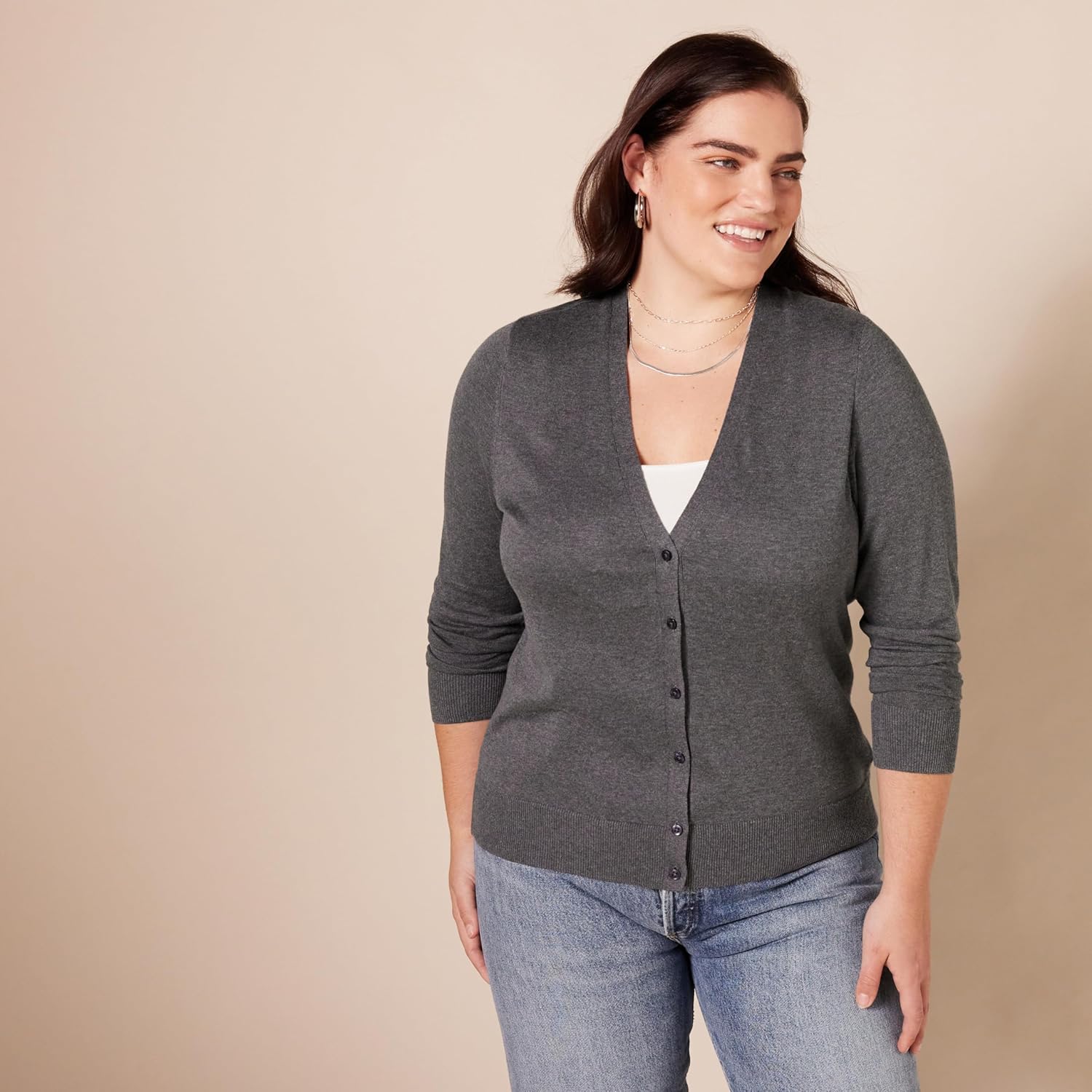 Thumbnail 5 de Amazon Essentials Damen leichter Cardigan mit V-Ausschnitt (in Übergröße erhältlich)