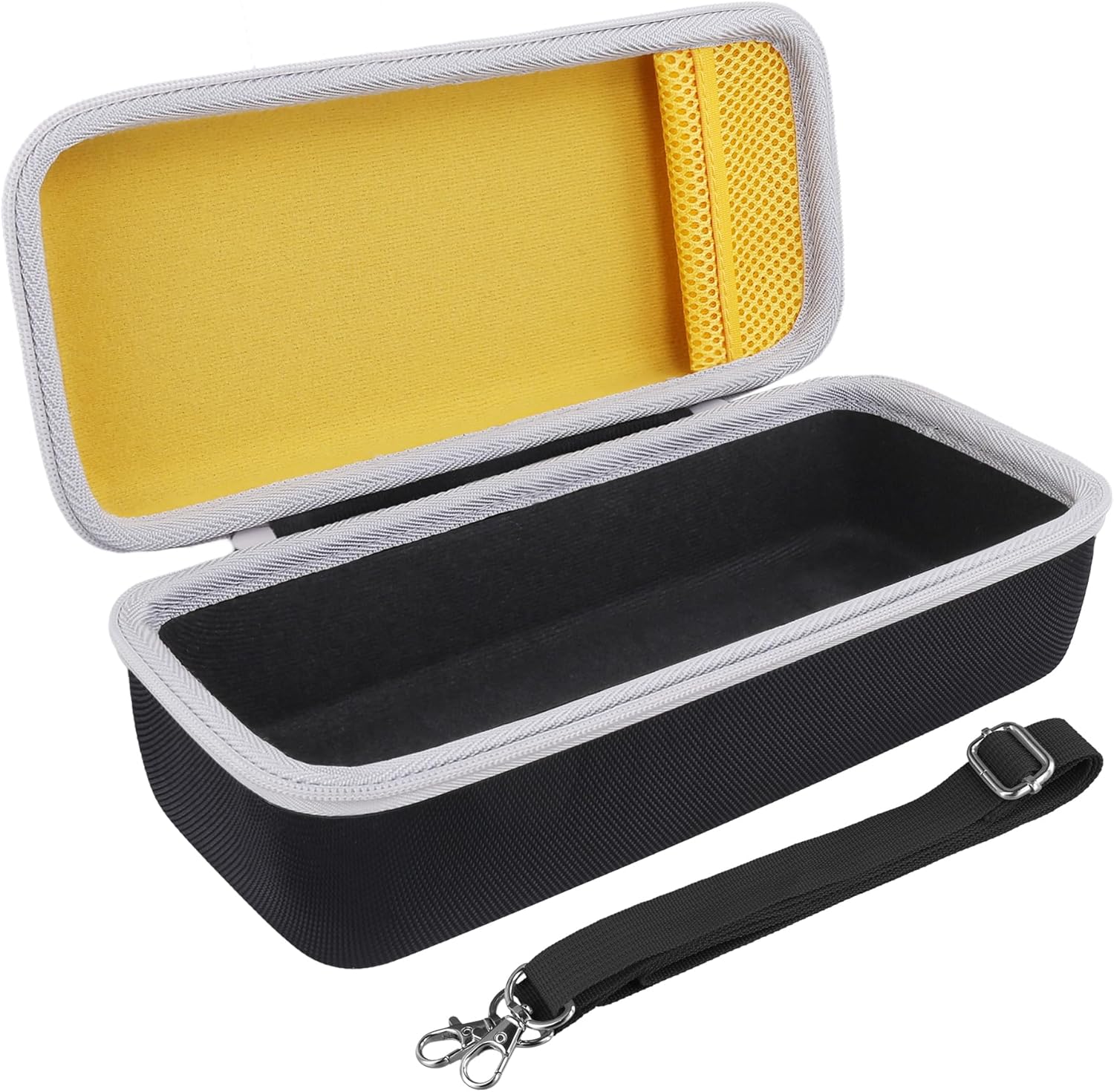 Detalle 1 de Bose SoundLink Plus hard travel case with strap