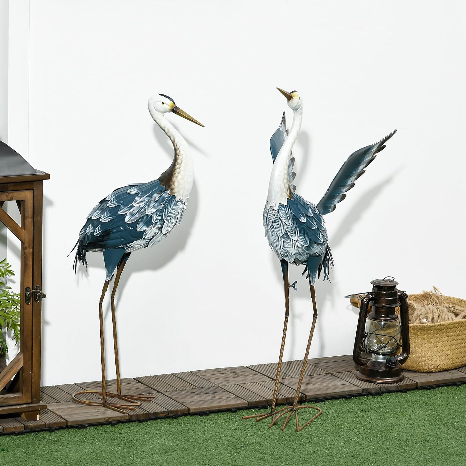 Detalle 2 de Outsunny 844-751V00MX Heron Garden Statues, Set of 2 in Blue and White