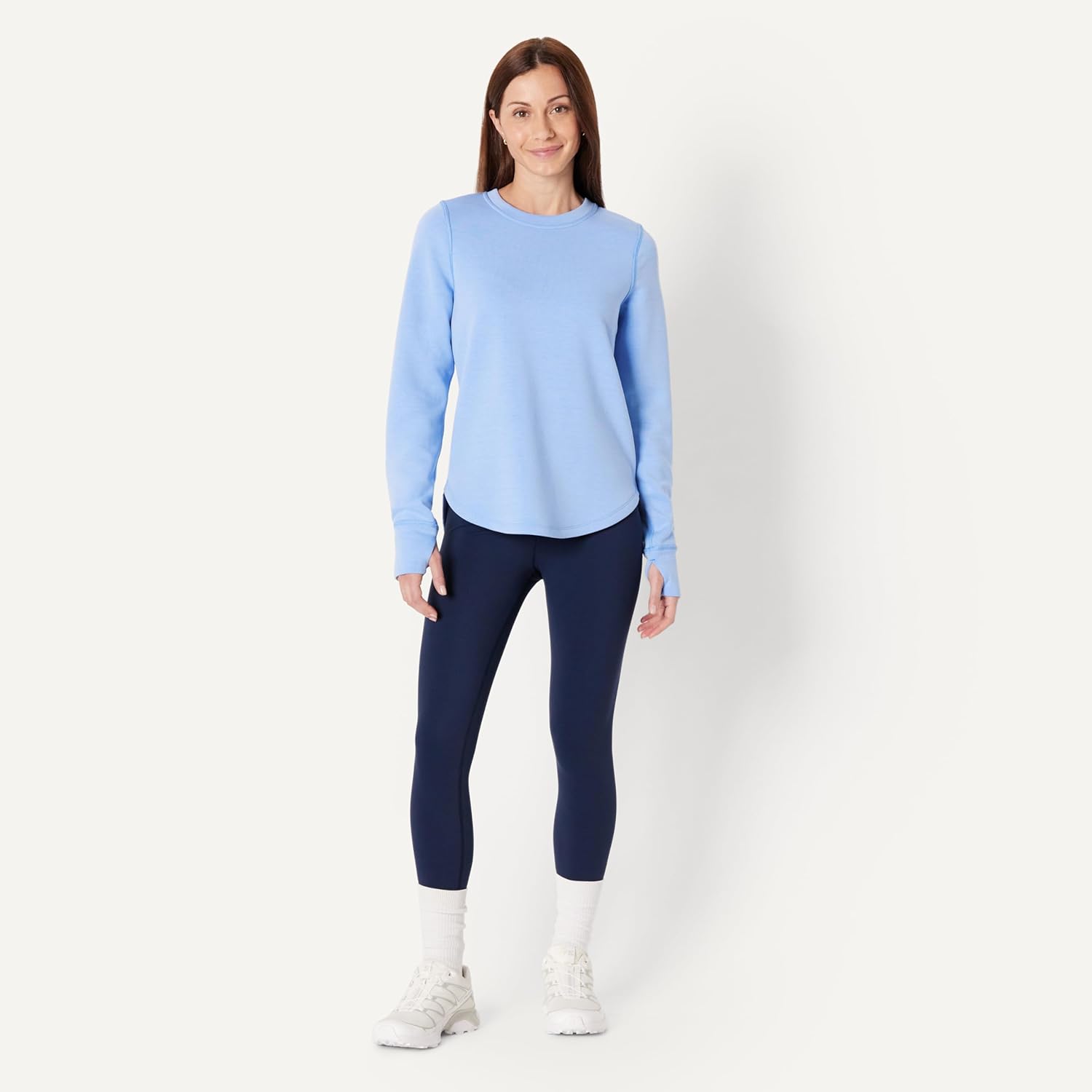 Detalle de Amazon Essentials Women's Active Sweat Relaxed-Fit Long-Sleeve Crewneck Sweatshirt