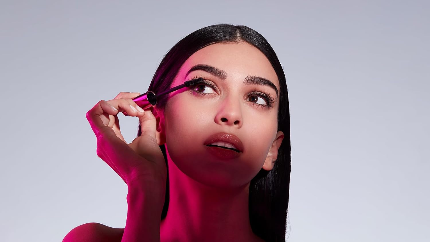 Detalle de Pupa Mascara Vamp! Lash Extender Extra Black – 3D-Verlängerung mit Rizinusöl, 14 ml