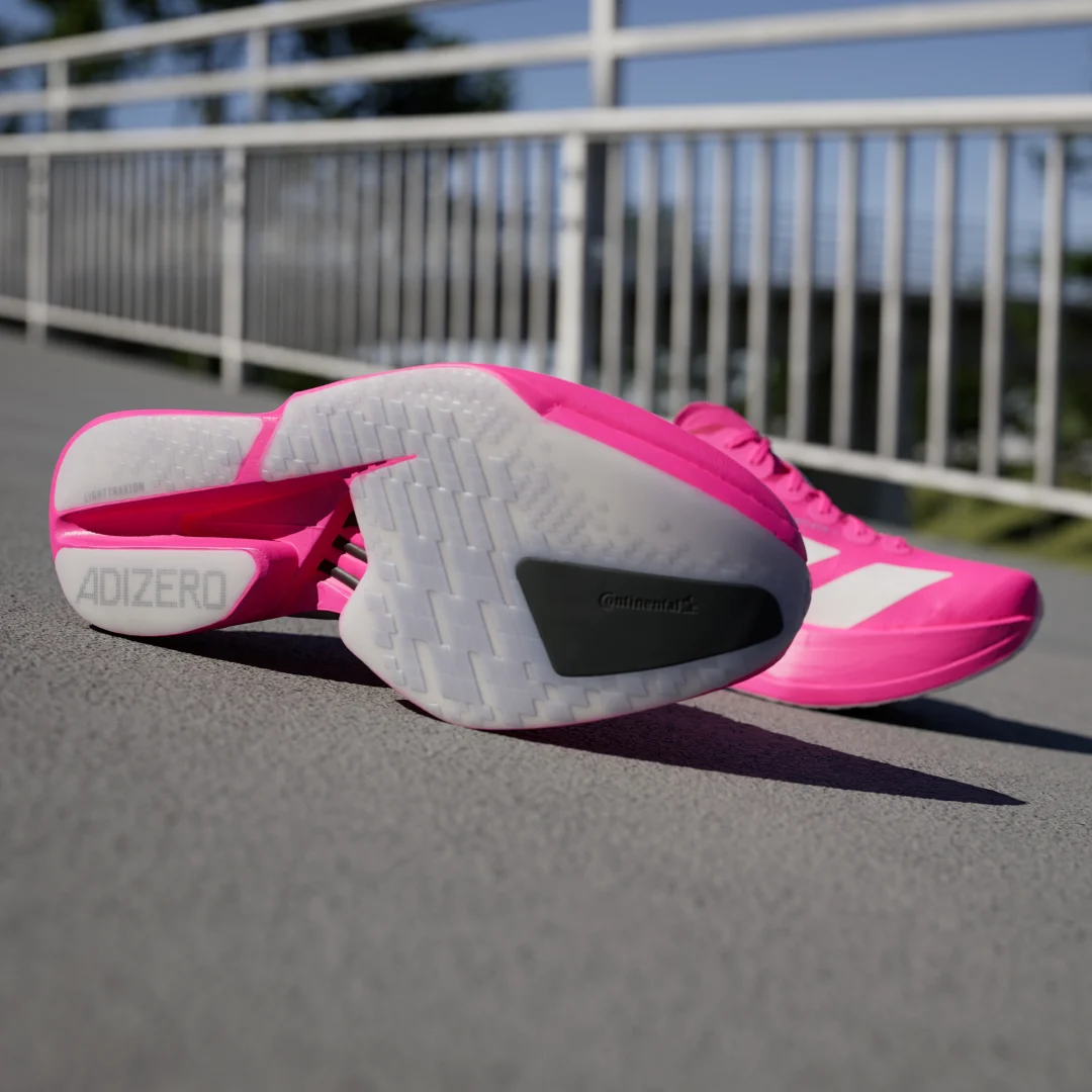 Detalle de Zapatilla Adizero Adios Pro 4 de Adidas — color rosa, rendimiento para tus entrenamientos
