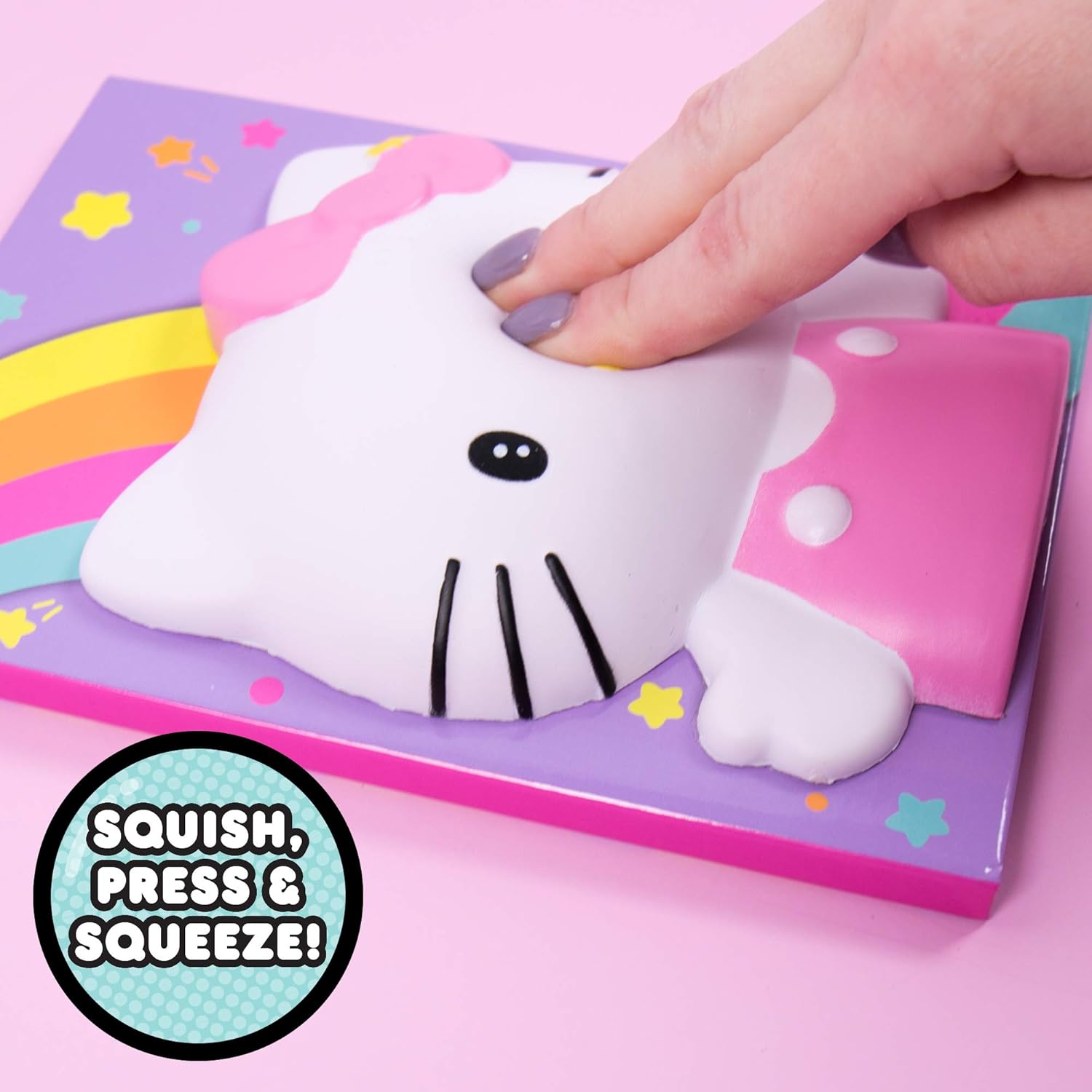 Detalle de Hello Kitty Squishy Diary Kit with 60 pages