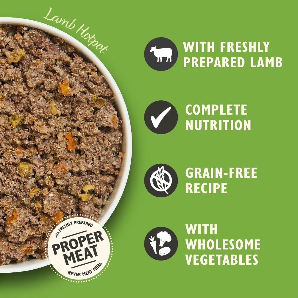 Detalle de Lily's Kitchen Scatolette umido naturali per cani adulti – confezione assortita 12 x 400 g