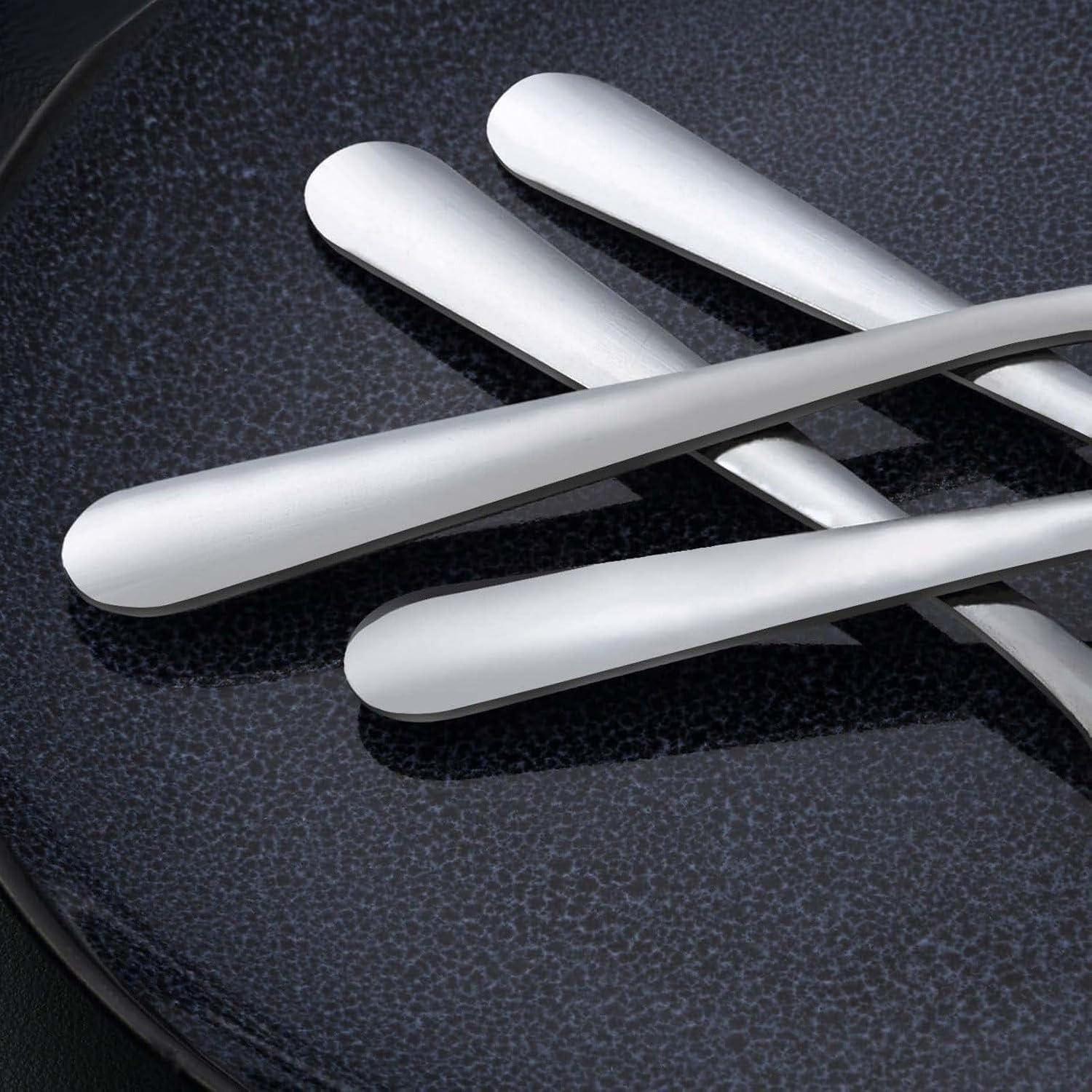 Detalle de Unokit Dinner Spoons, 24-Piece Set