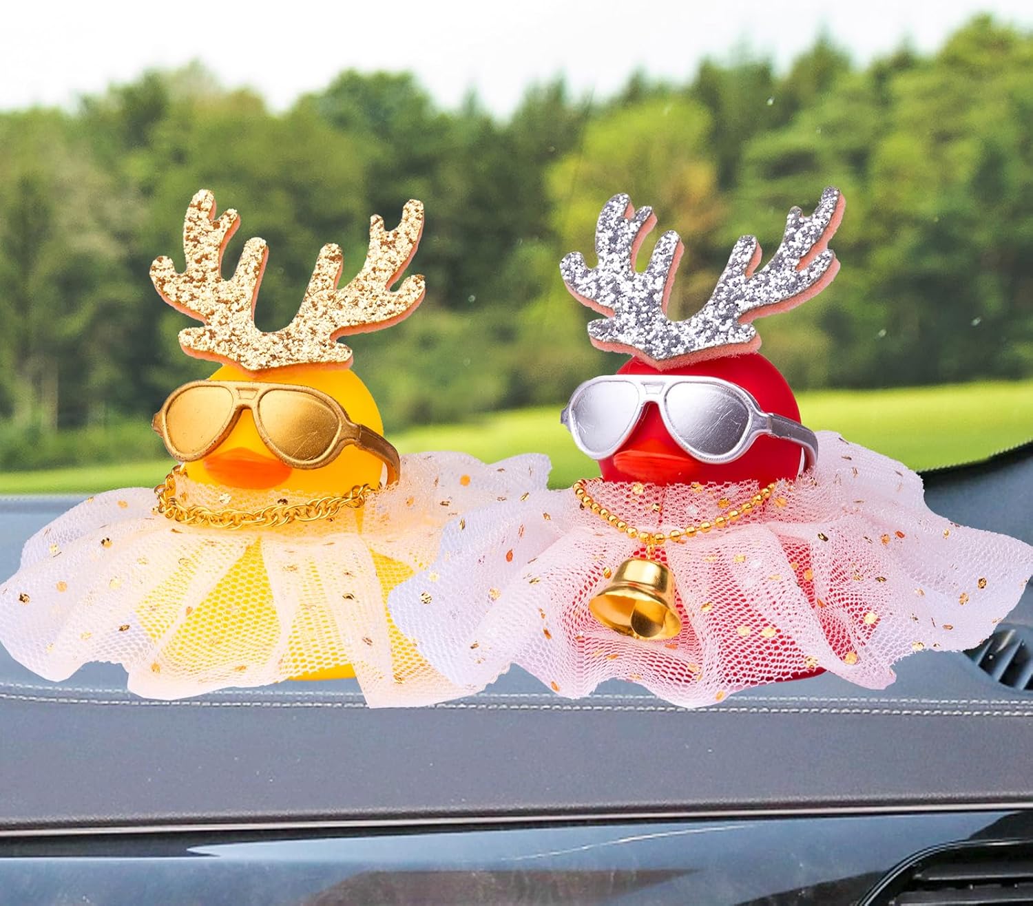 Thumbnail 6 de Mwmoeen Weihnachts-Gummi-Enten für Auto & Deko, 2er-Set (mit Spitzenkleid, Mini-Geweih & Sonnenbrille)