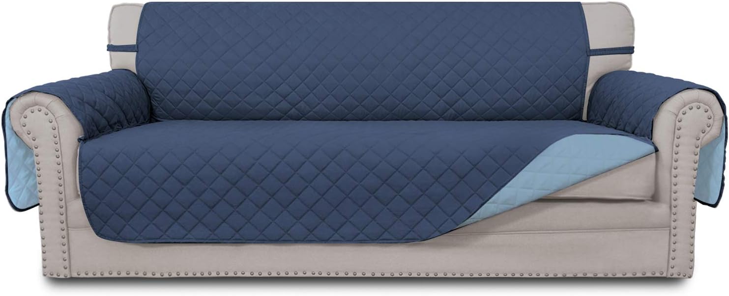 Detalle de Easy-Going 66 in Reversible Sofa Cover