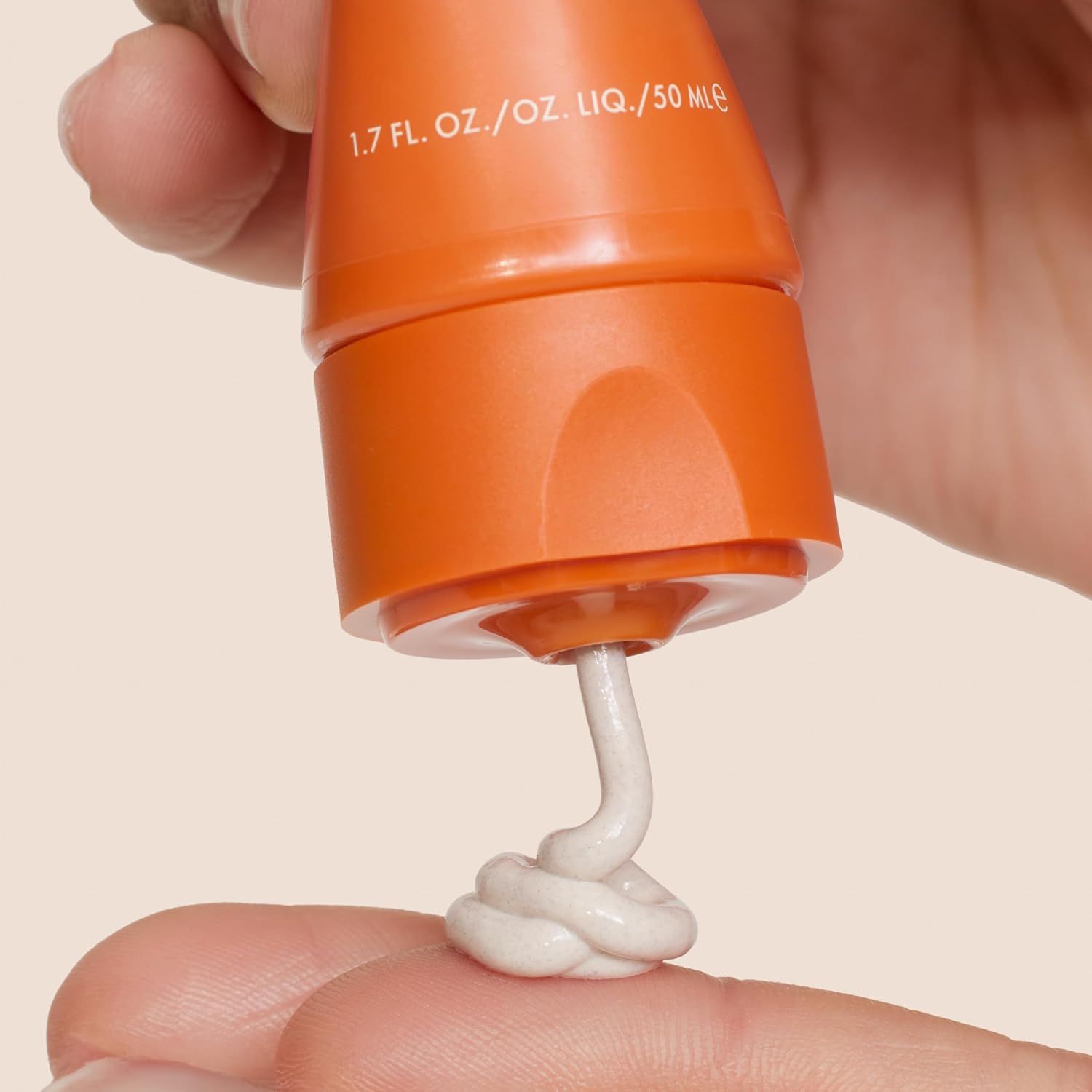 Thumbnail 2 de Origins GinZing Energy-Boosting Crema Viso Colorata con SPF 40 – 50 ml