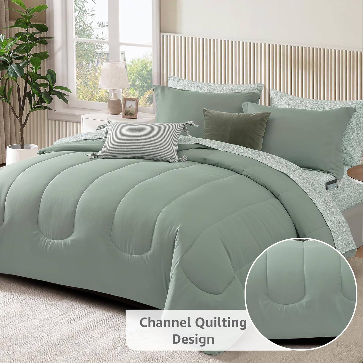 Thumbnail 1 de Monbix Queen Comforter Set - 7 Pieces Sage Green Bed in a Bag